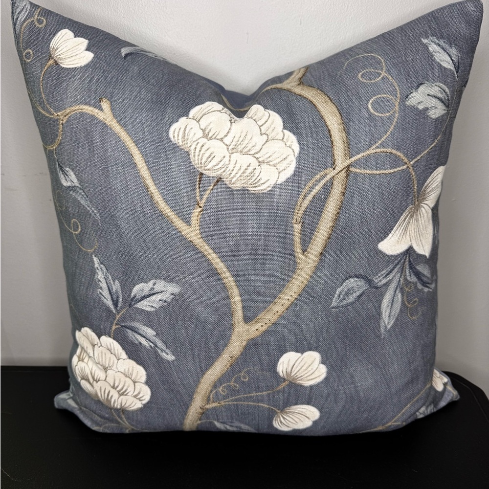 2 COLEFAX & FOWLER SNOW TREE DESIGNER PILLOWS